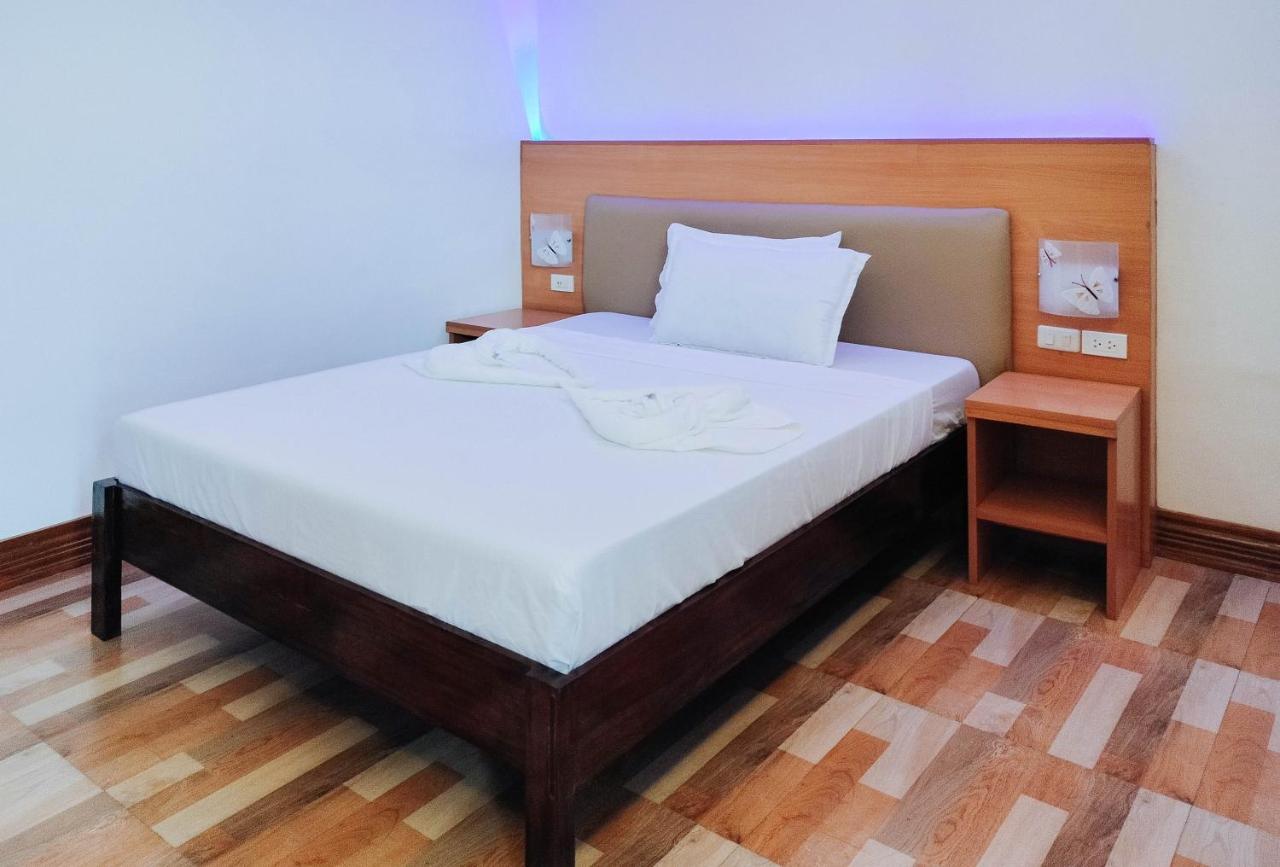 Reddoorz @ Sun Kissed Resort Guindulman Anda  Εξωτερικό φωτογραφία